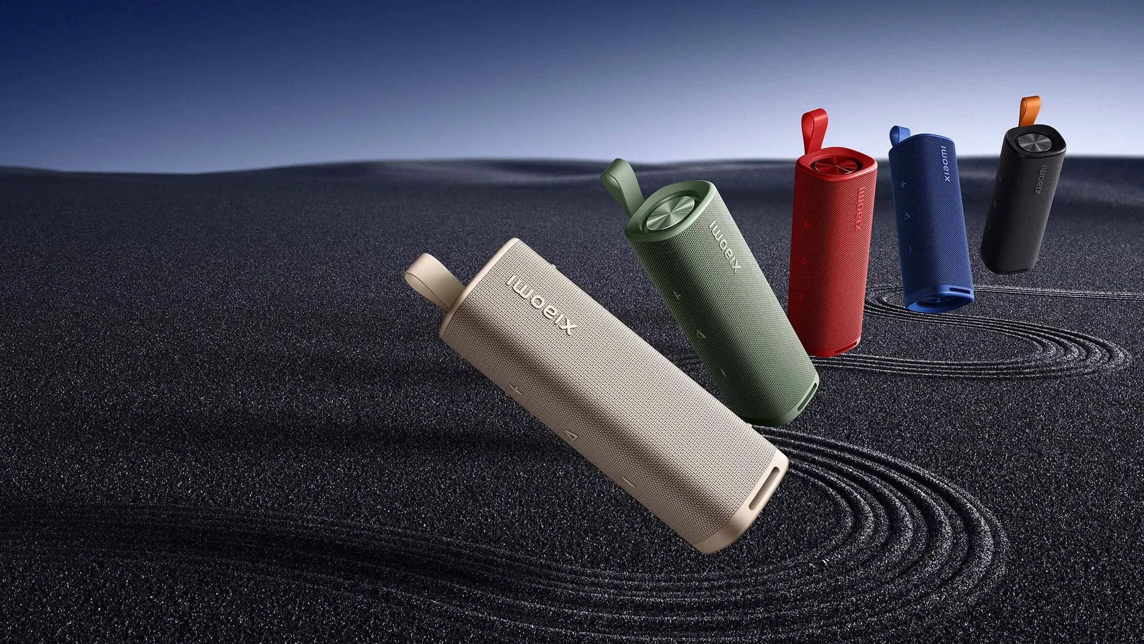 Loa Bluetooth Xiaomi Sound Outdoor 30W giá chỉ 800k: Âm thanh mạnh mẽ, chống nước IP67, pin trâu đáng mua phân khúc dưới 1 triệu